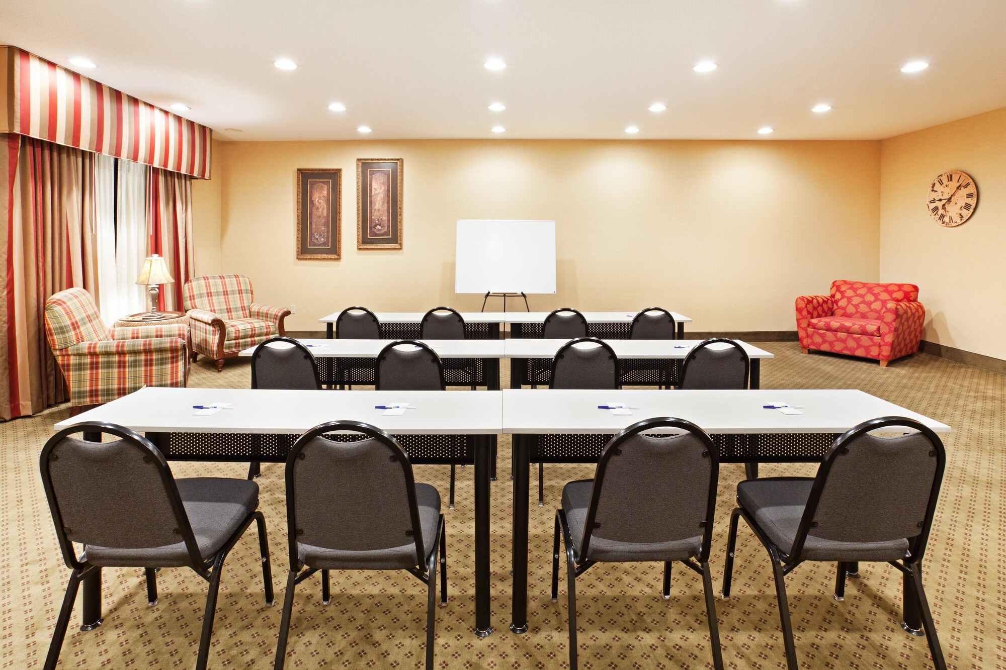 Holiday Inn Express Hotel & Suites Pikeville