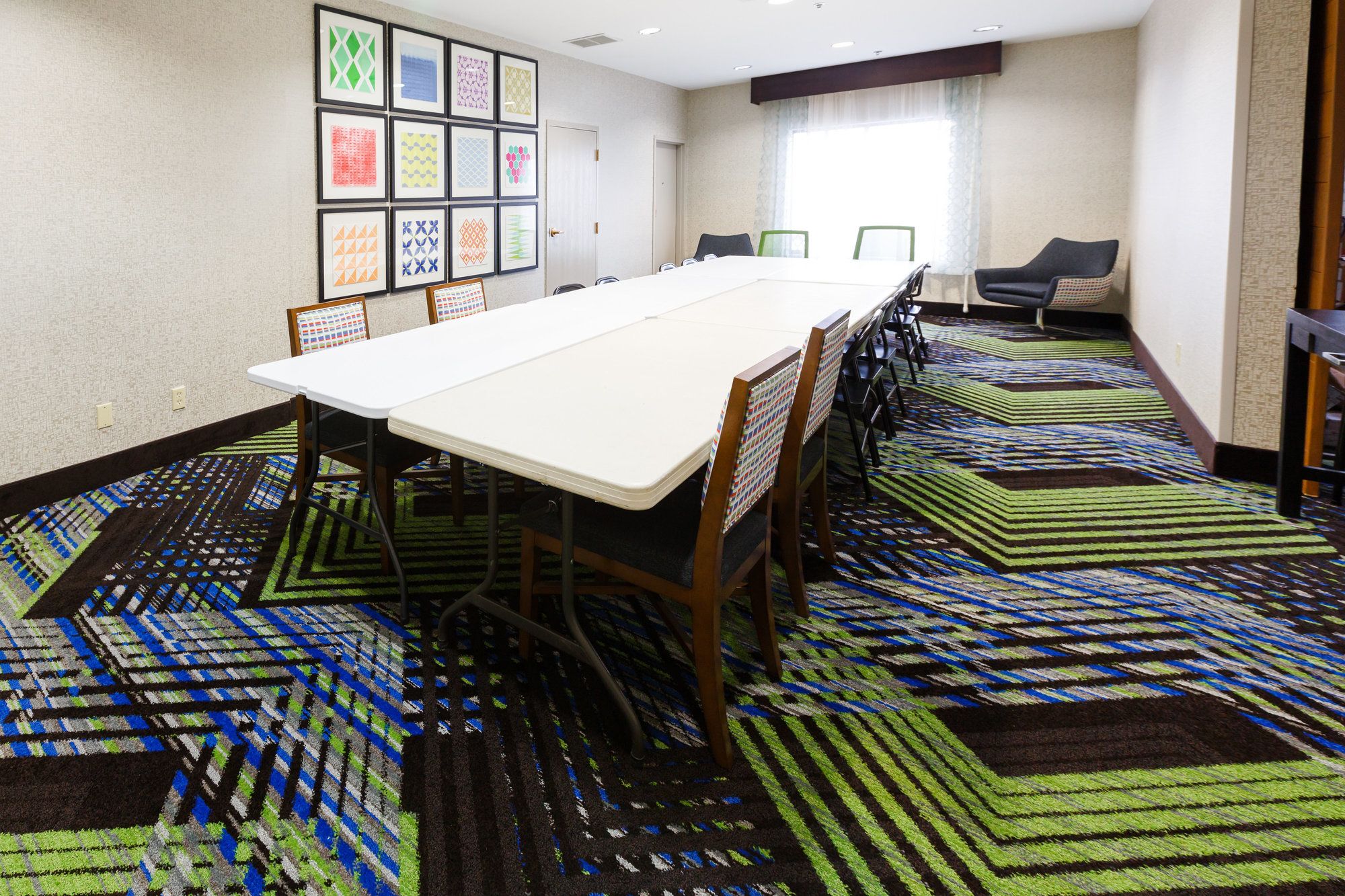 Holiday Inn Express & Suites Shelbyville