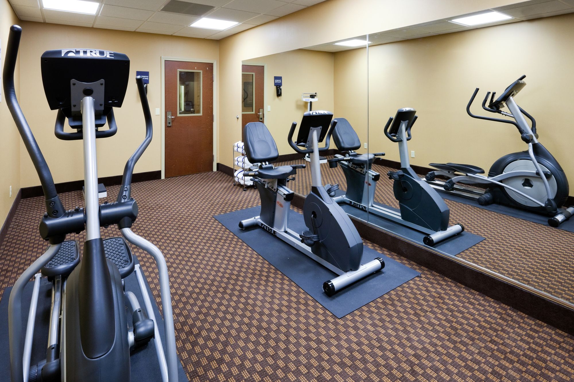 Holiday Inn Express Hotel & Suites Somerset Central