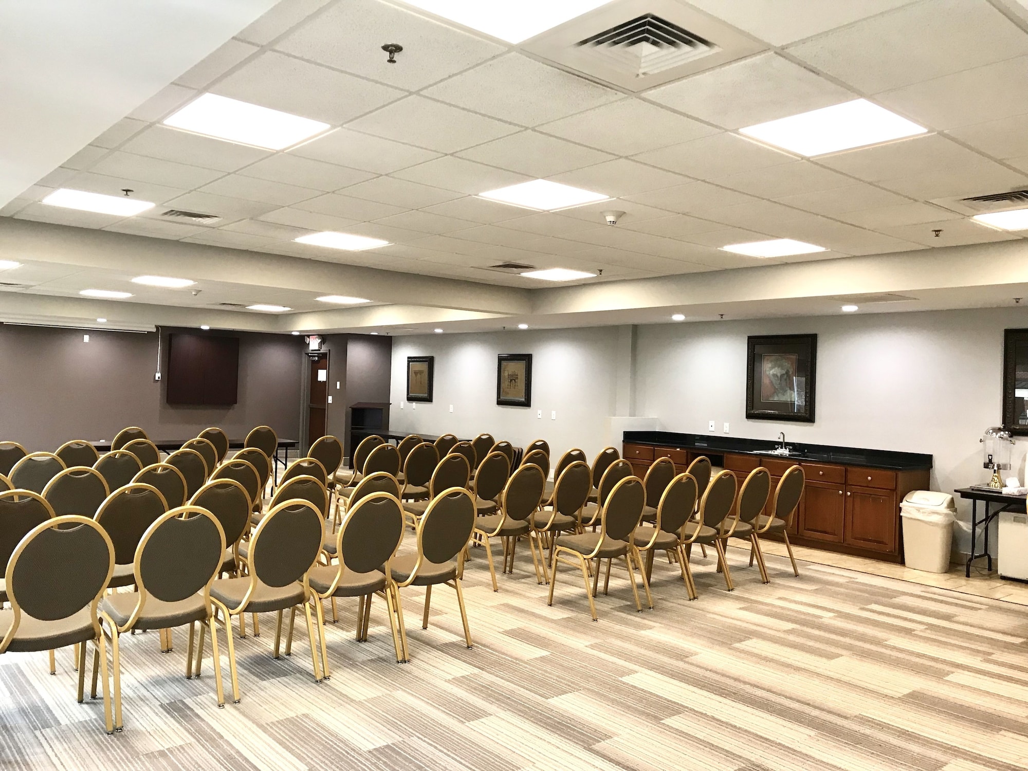 Holiday Inn Express Hotel & Suites Somerset Central