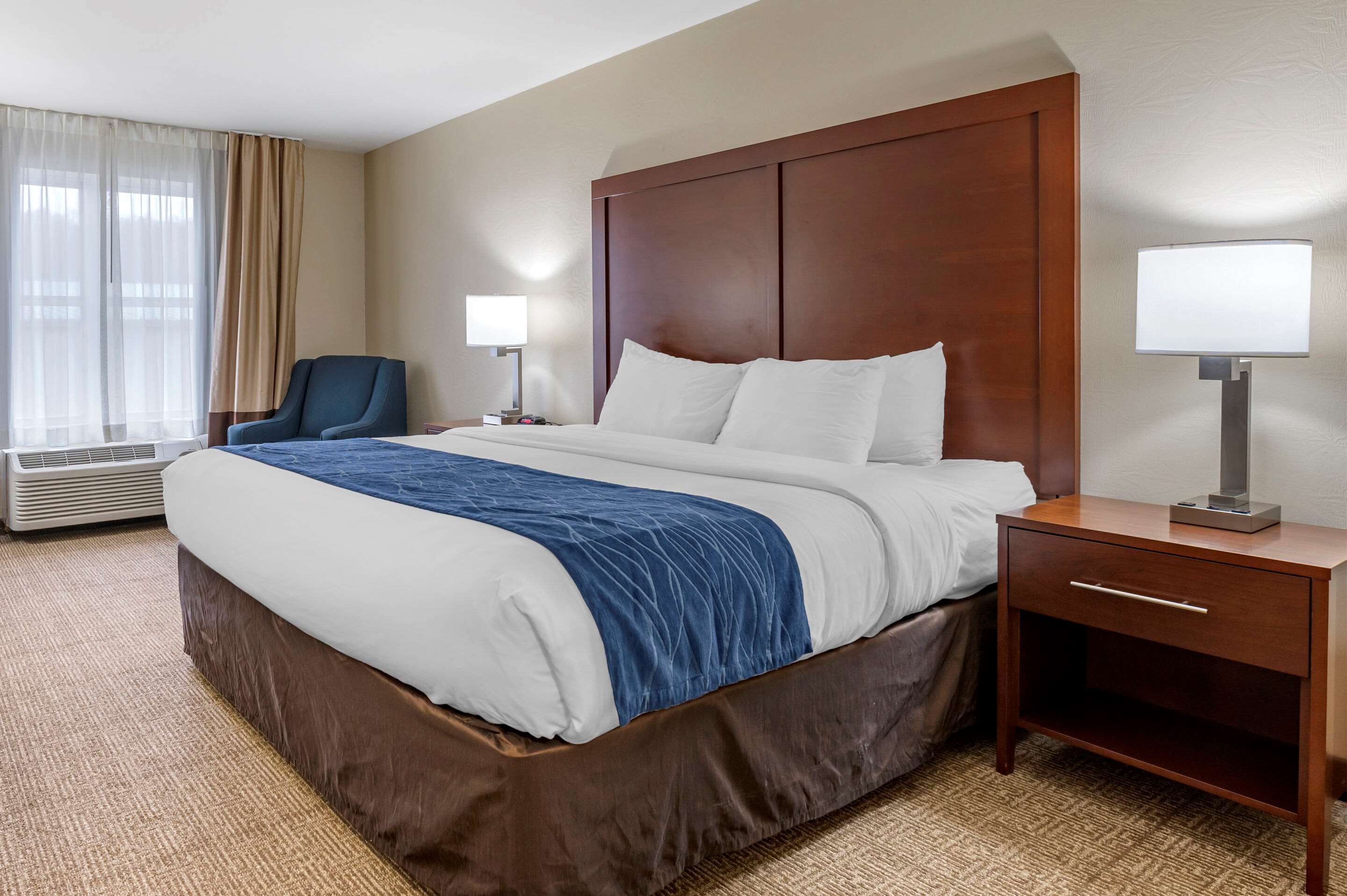 Comfort Inn & Suites Northern Kentucky