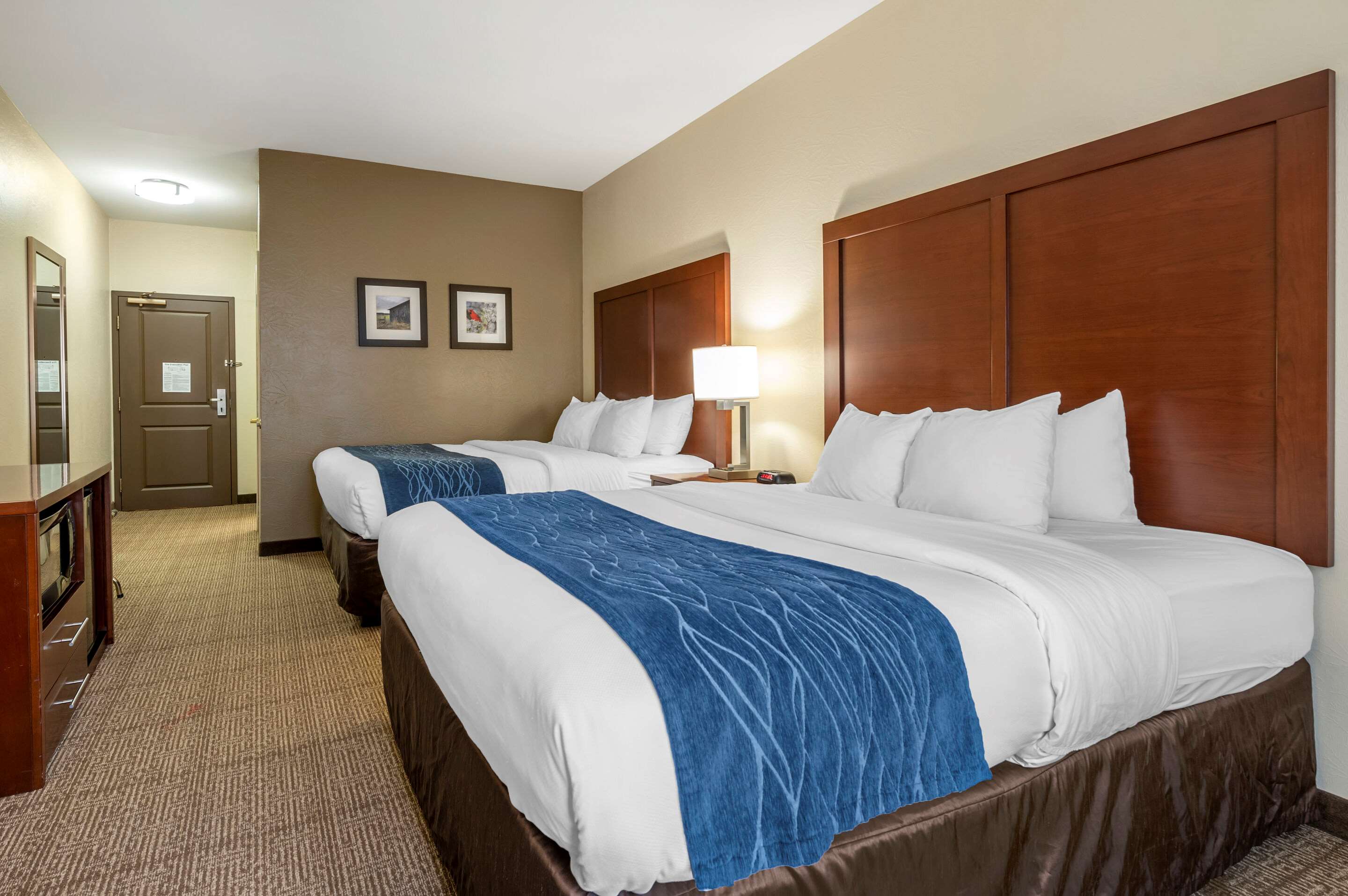 Comfort Inn & Suites Northern Kentucky