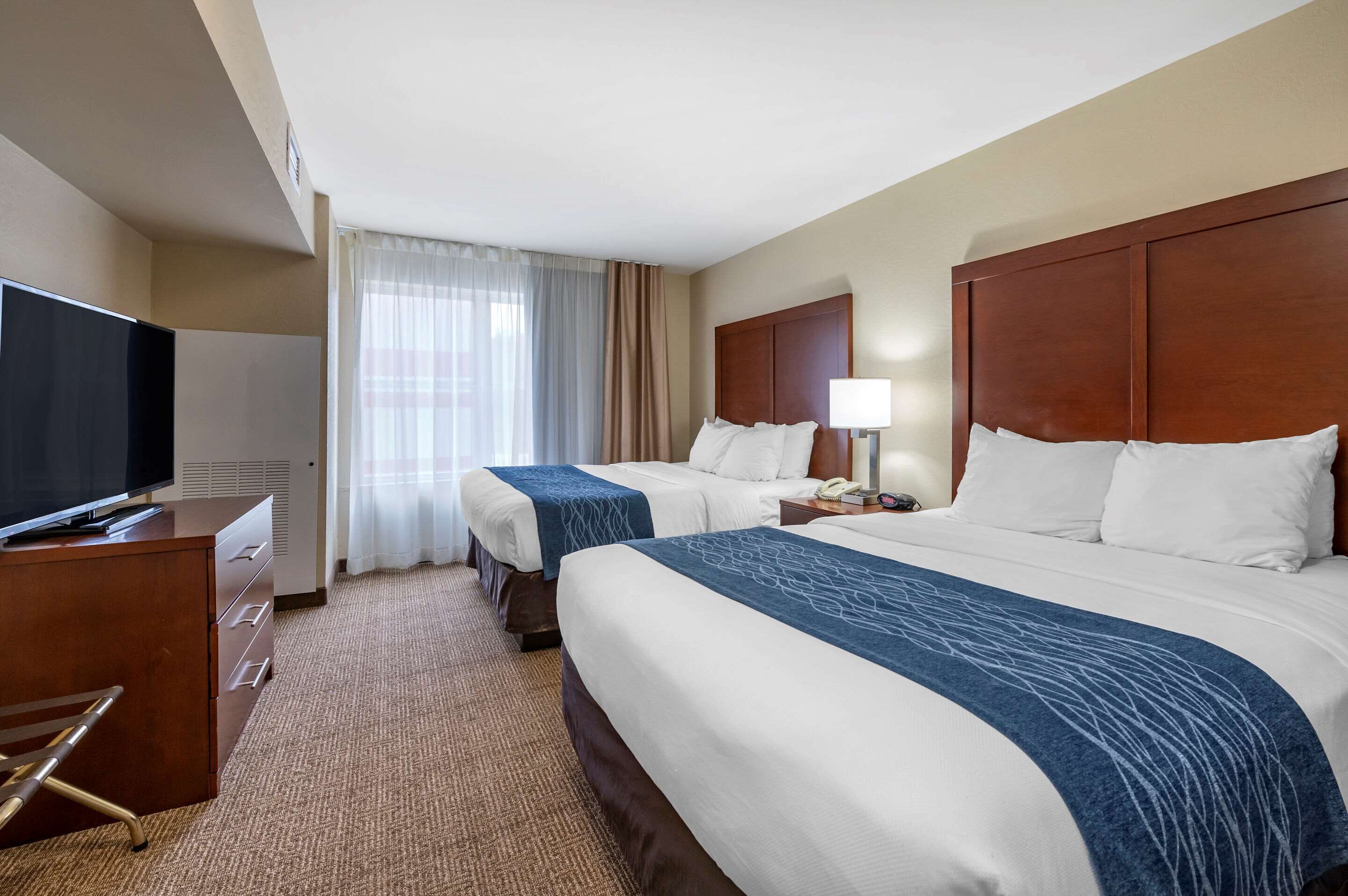 Comfort Inn & Suites Northern Kentucky