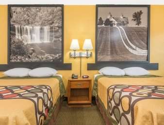 Super 8 by Wyndham Williamsburg