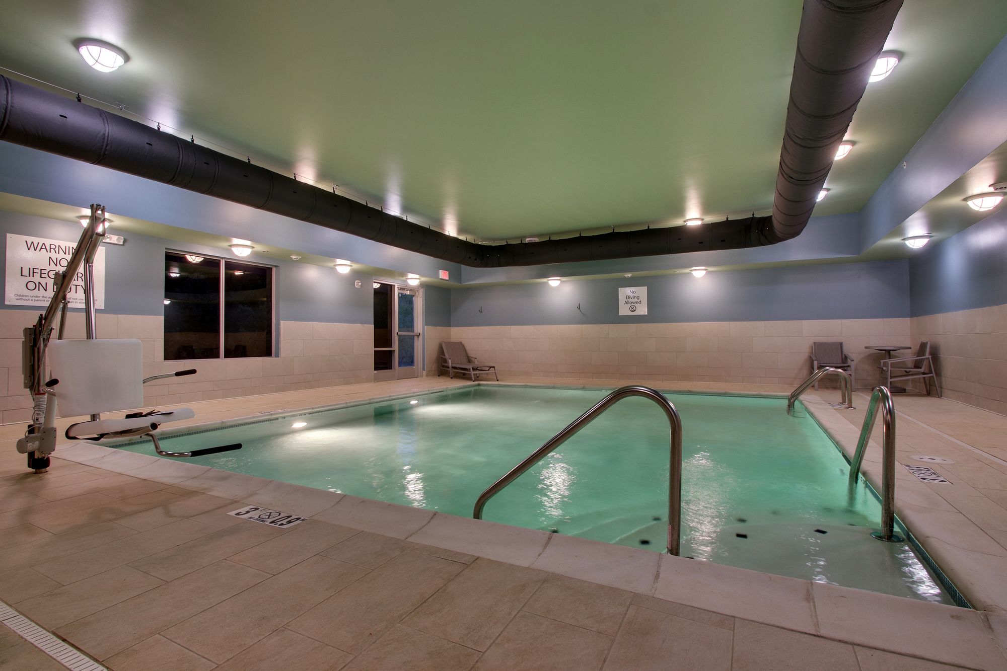 Holiday Inn Express Lexington East - Winchester