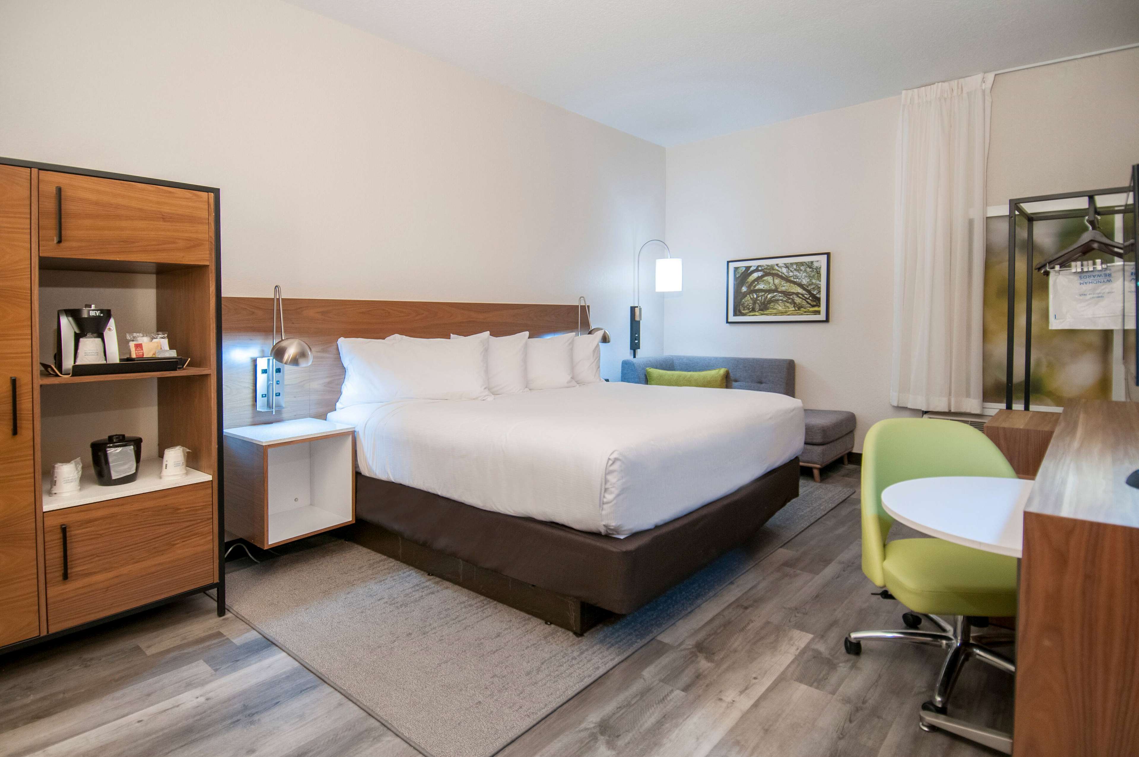 Four Points by Sheraton Alexandria