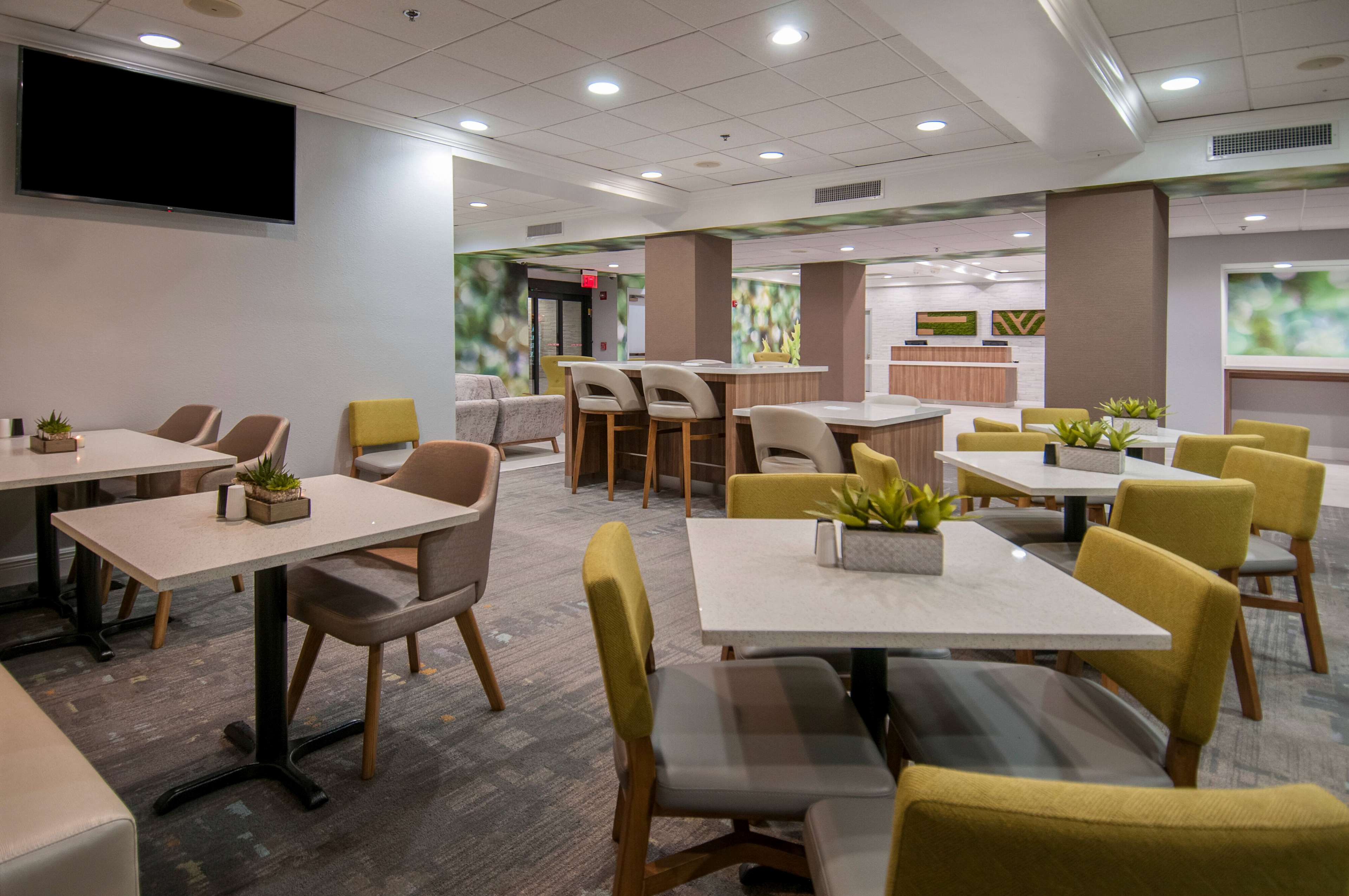 Four Points by Sheraton Alexandria