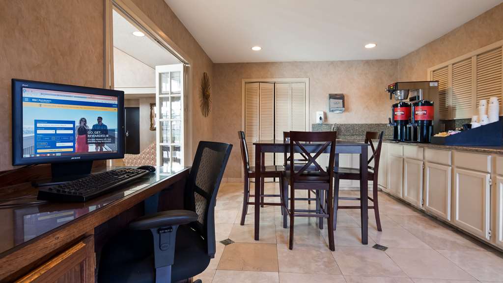 Best Western of Alexandria Inn & Suites & Conference Center