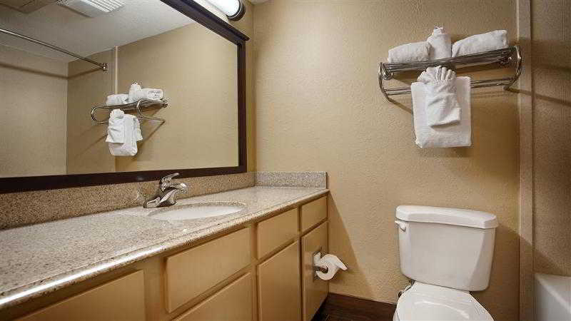 Best Western of Alexandria Inn & Suites & Conference Center