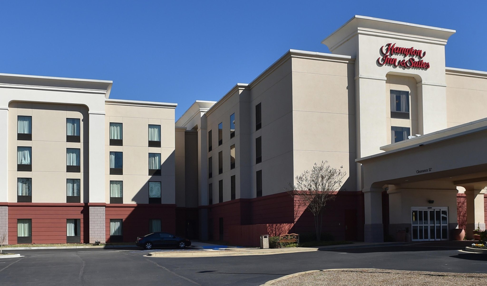Hampton Inn & Suites Alexandria
