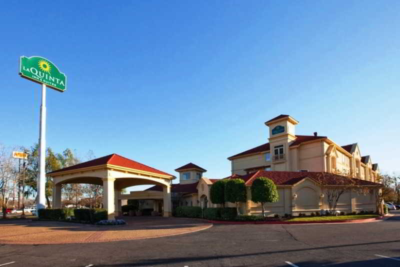 La Quinta Inn & Suites by Wyndham Alexandria Airport
