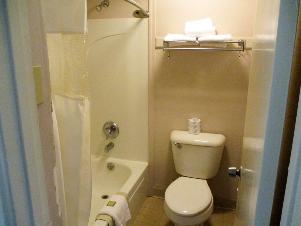 Ramada Alexandria