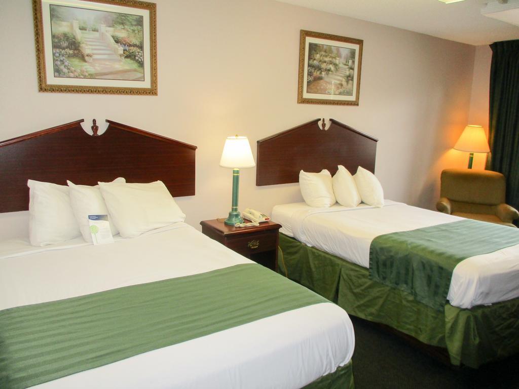 Ramada Alexandria