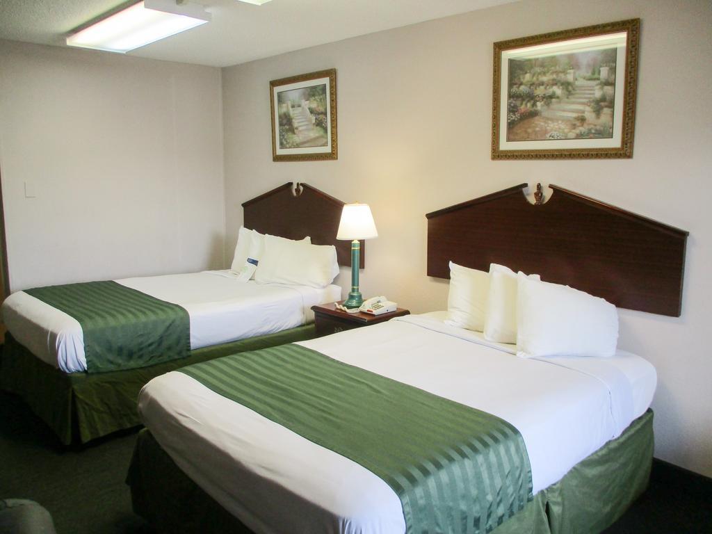 Ramada Alexandria