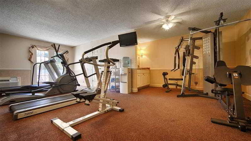 Royal Inn & Suites
