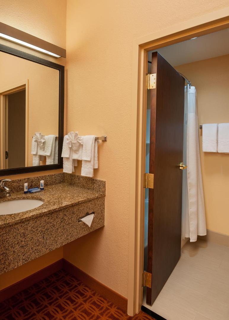 Country Inn & Suites By Radisson Lsu Medical Corridor
