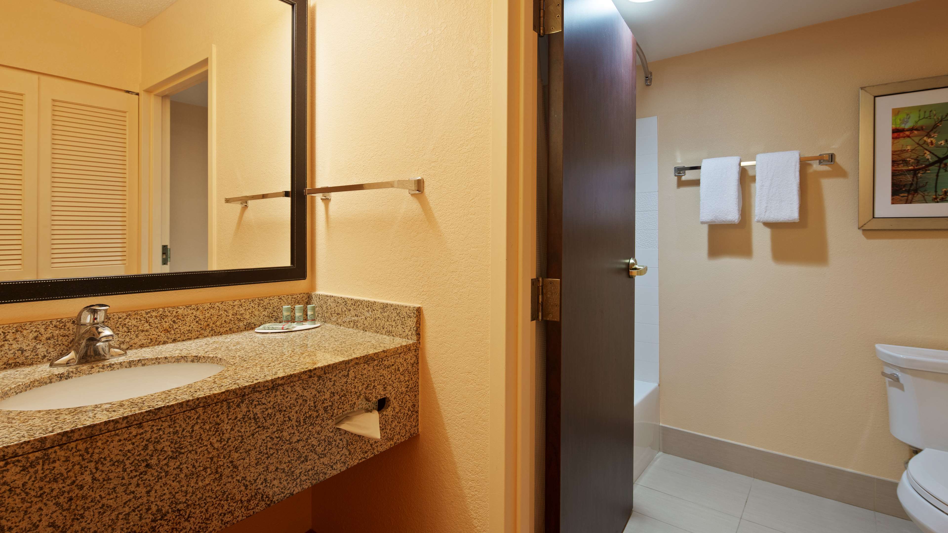 Country Inn & Suites By Radisson Lsu Medical Corridor