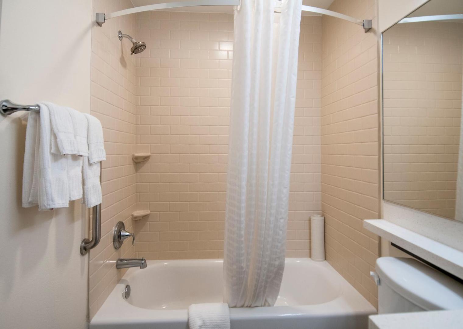 Candlewood Suites Baton Rouge - College Drive