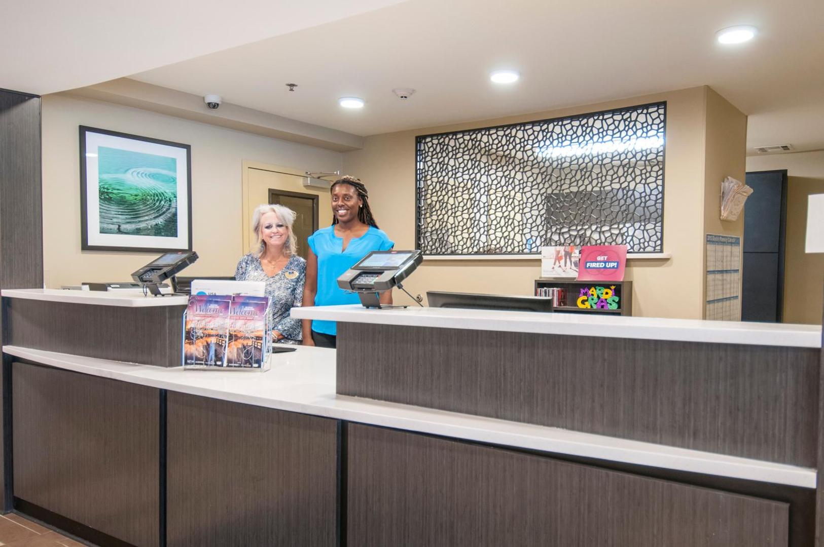 Candlewood Suites Baton Rouge - College Drive