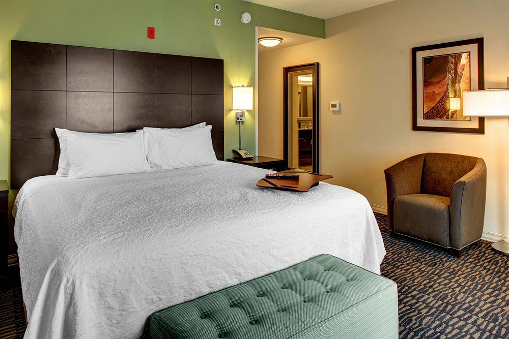 Hampton Inn And Suites Baton Rouge