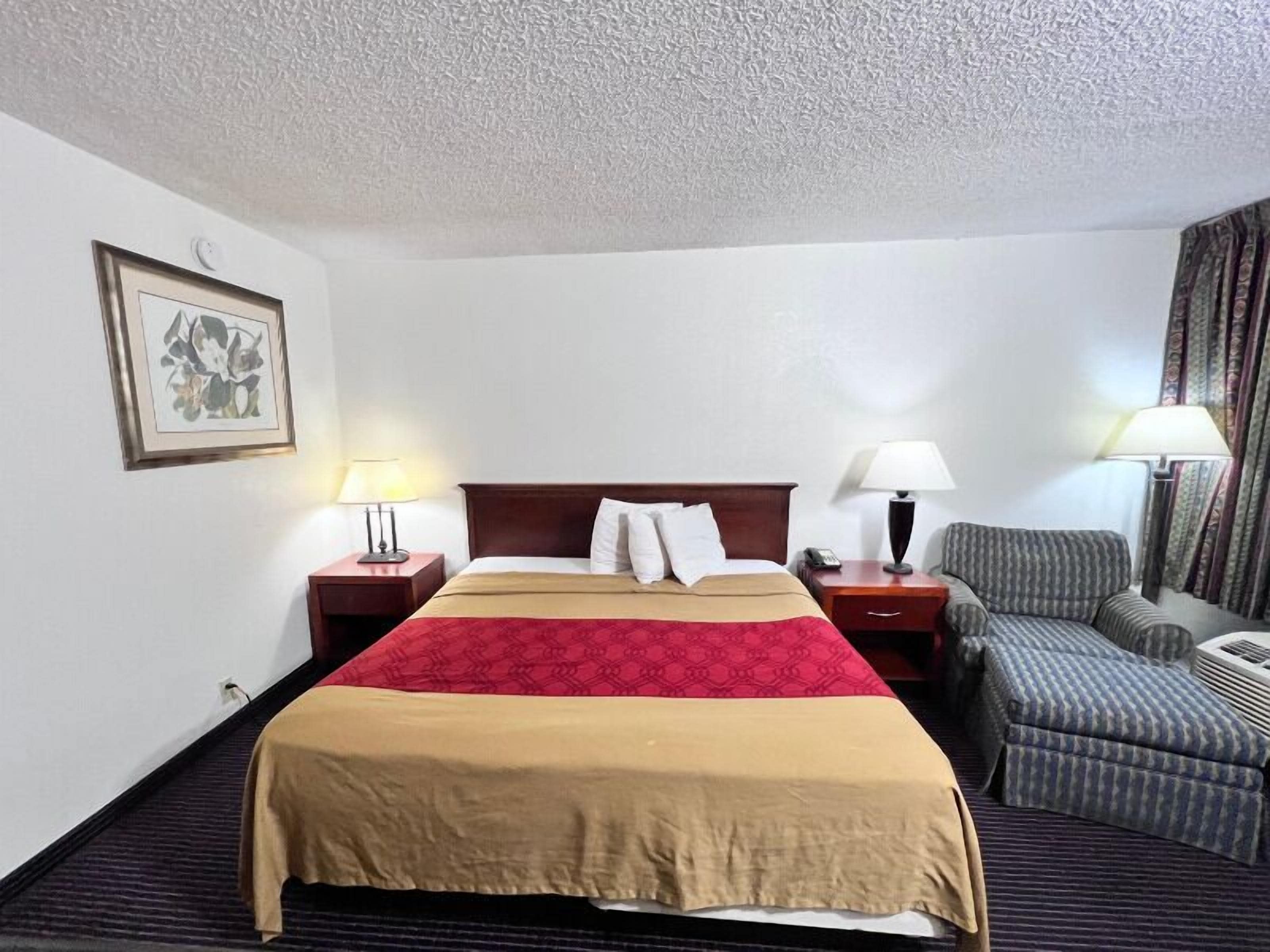 Heritage Inn And Suites
