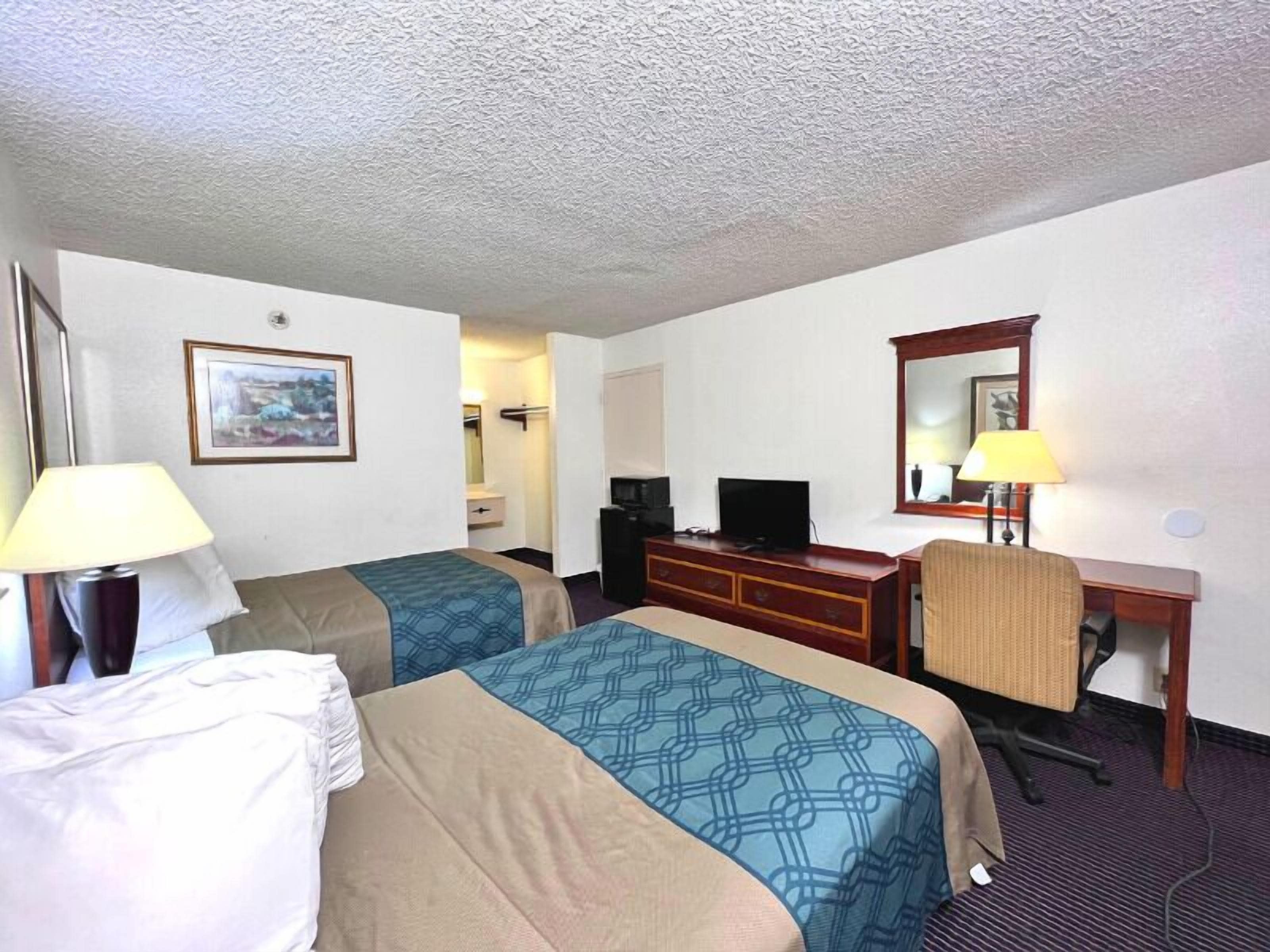 Heritage Inn And Suites