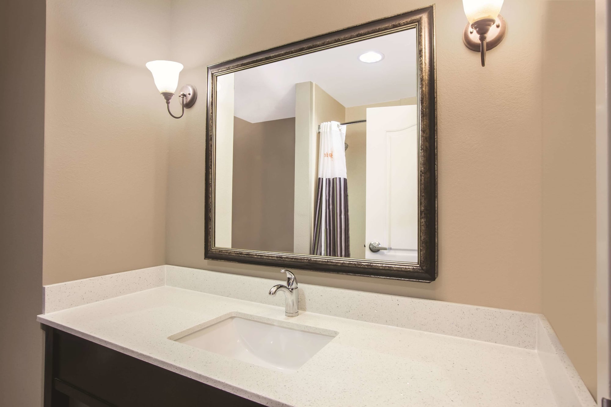 La Quinta Inn & Suites by Wyndham Baton Rouge Denham Springs