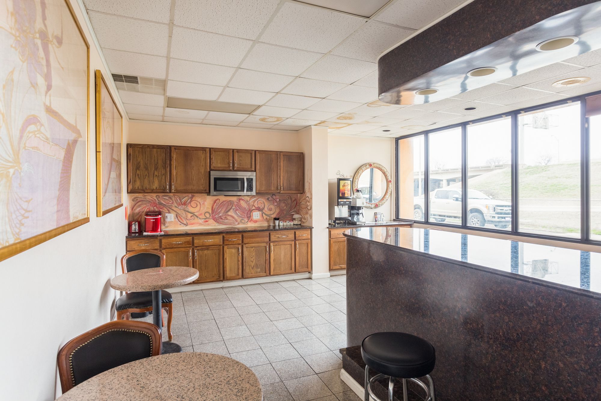 Bossier Inn and Suites