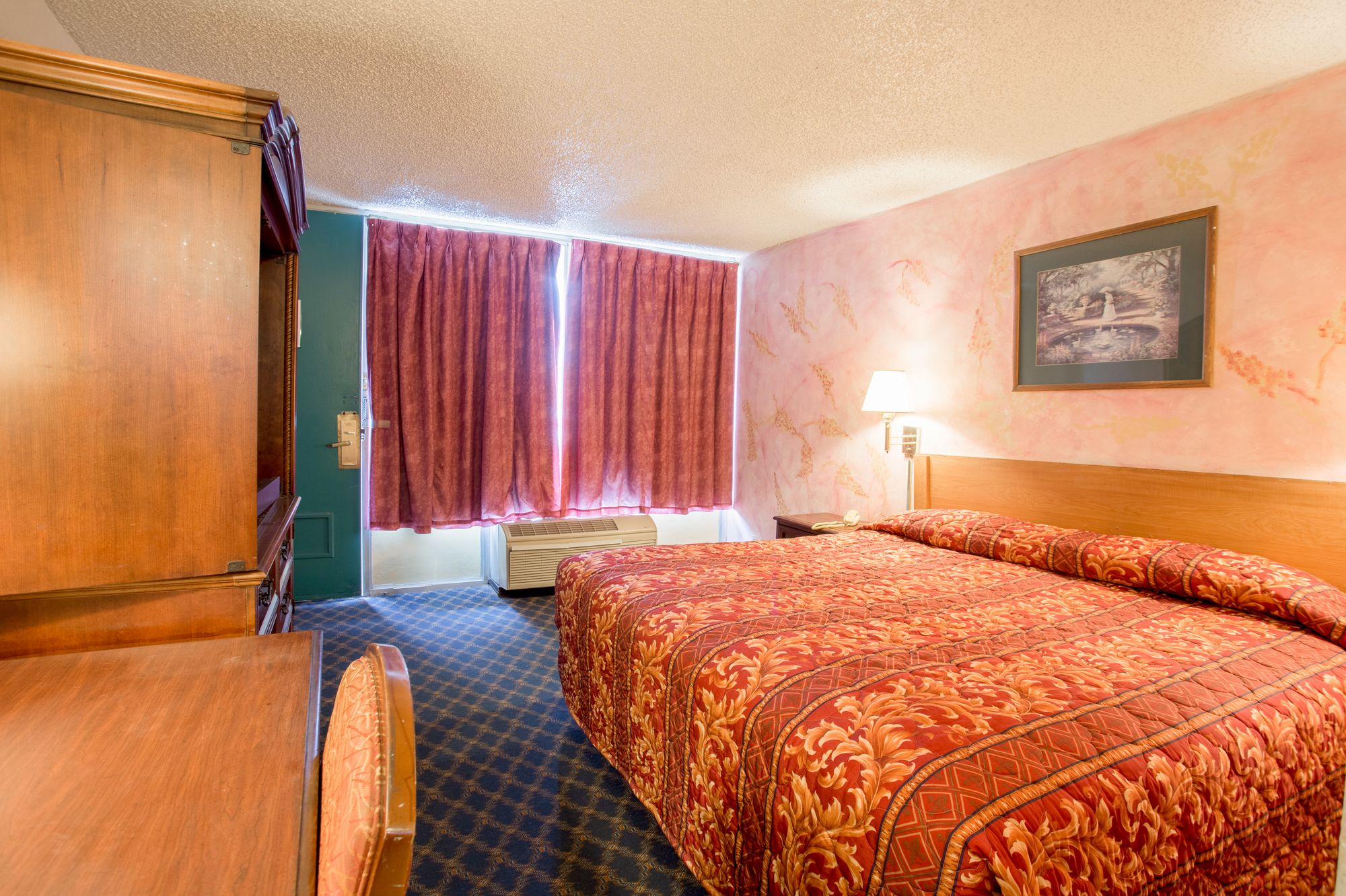 Bossier Inn and Suites
