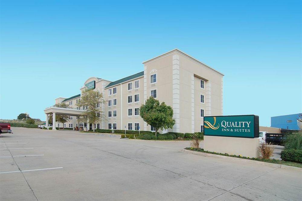 Quality Inn & Suites