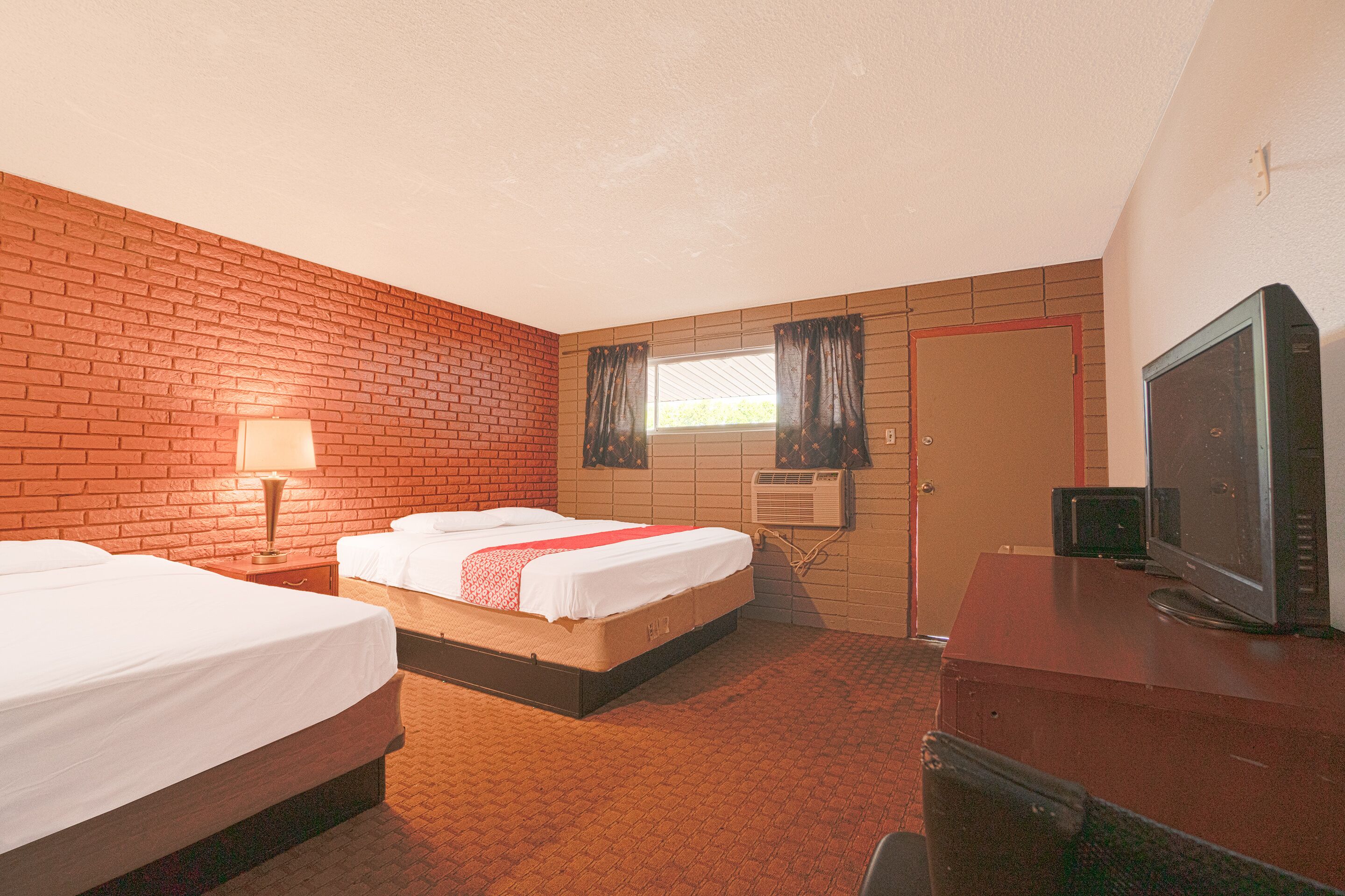 Town & Country Motel Bossier City by OYO