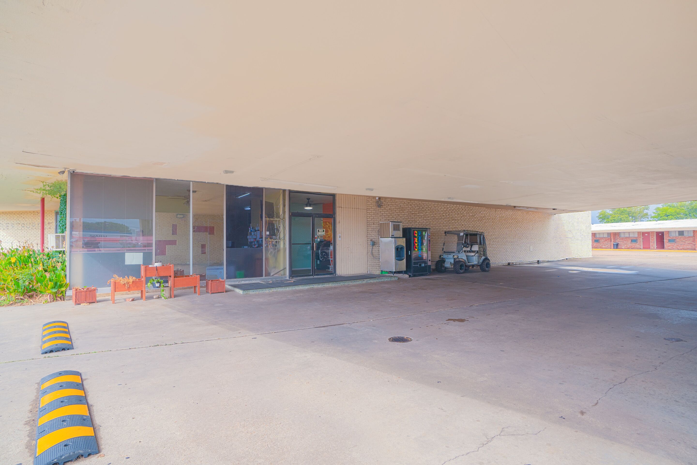 Town & Country Motel Bossier City by OYO