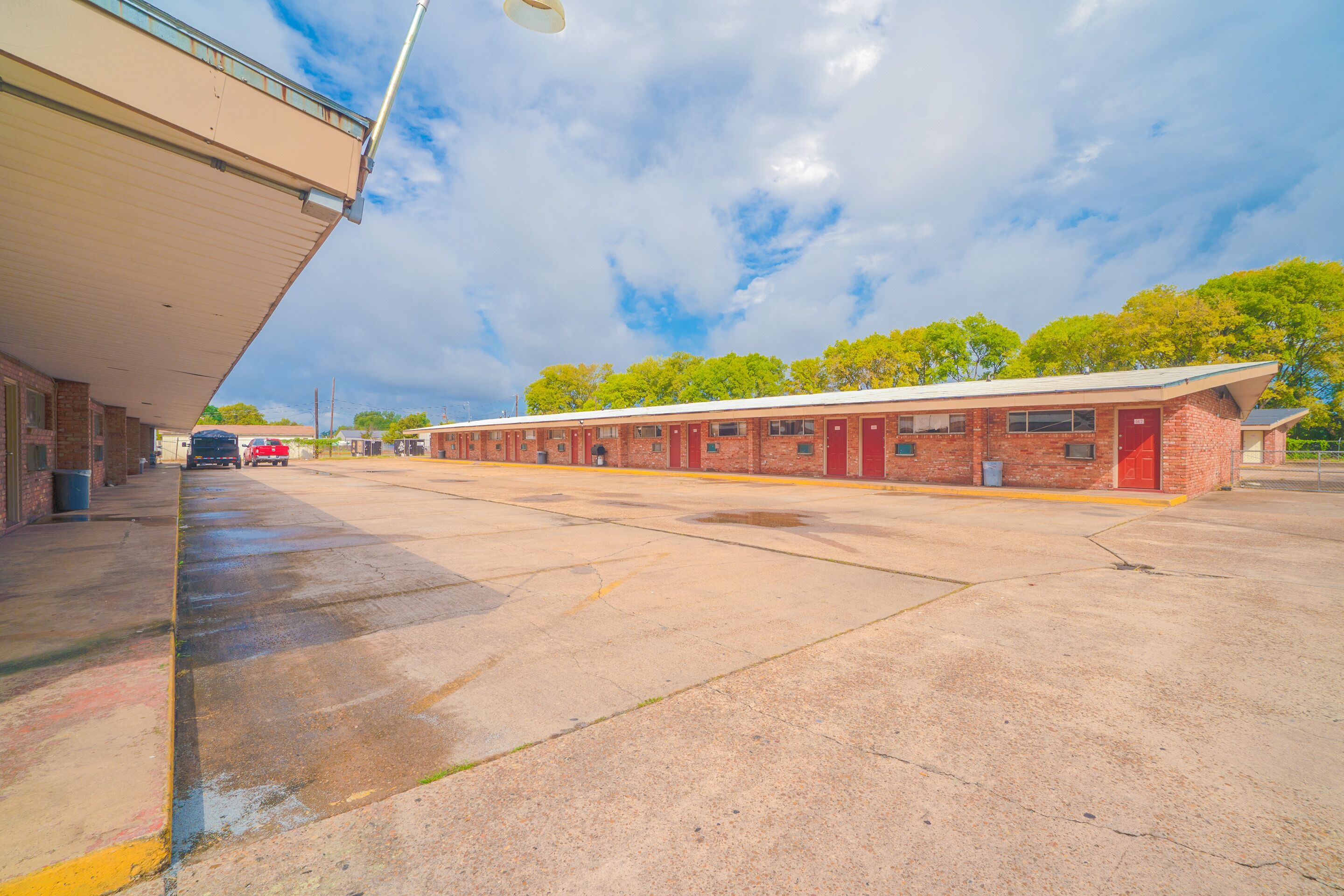 Town & Country Motel Bossier City by OYO