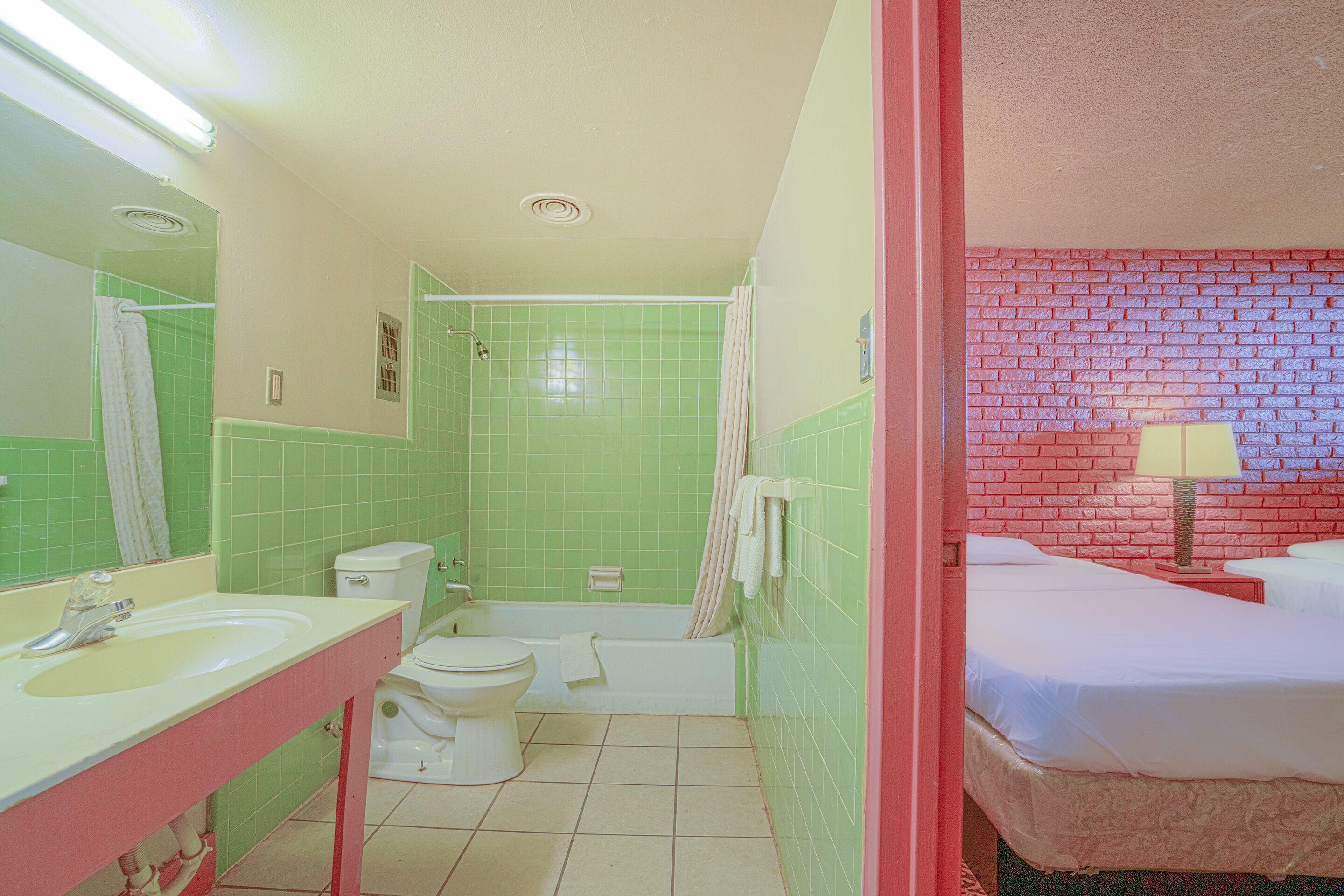 Town & Country Motel Bossier City by OYO