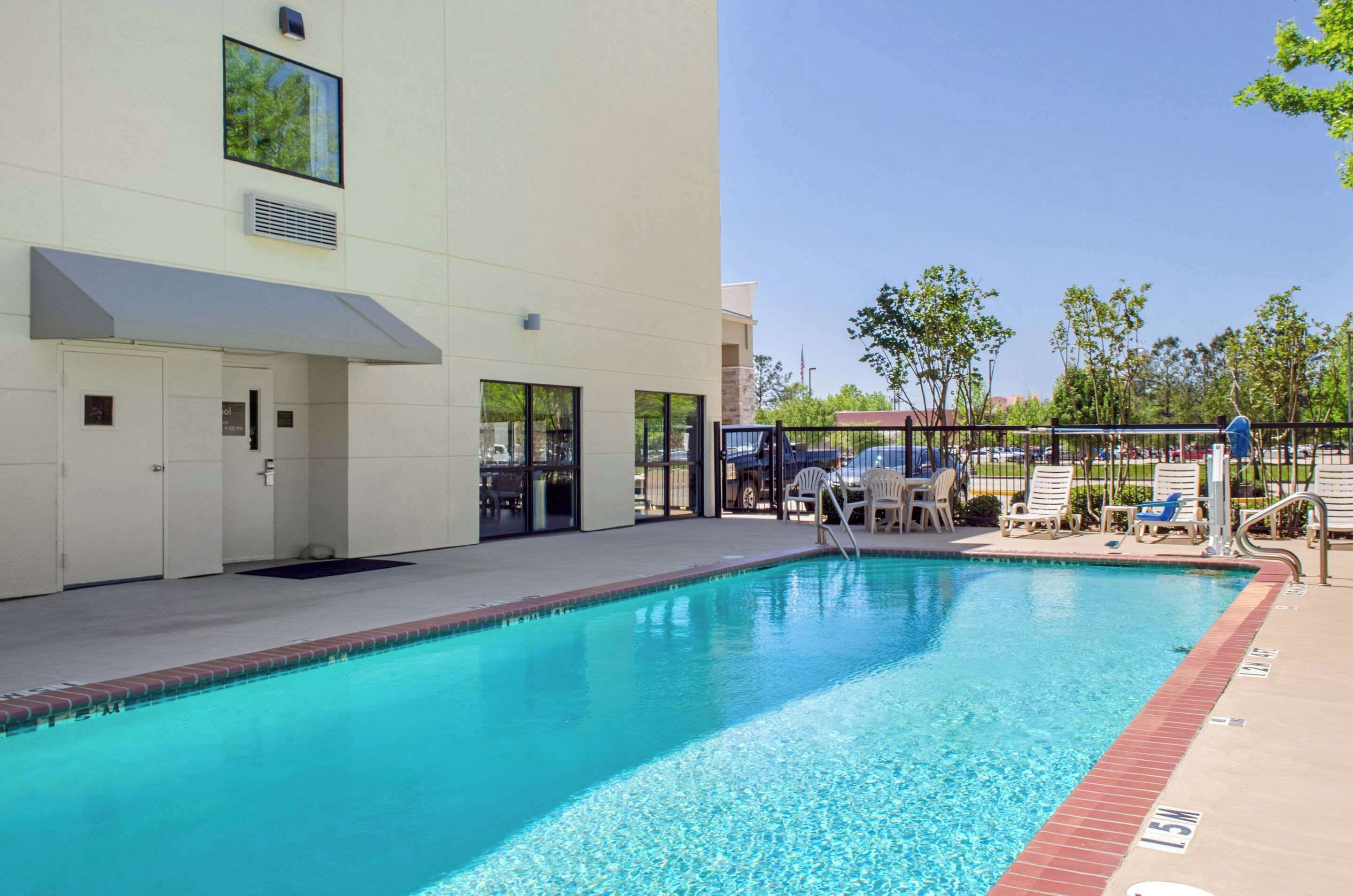 Comfort Inn & Suites Covington - Mandeville
