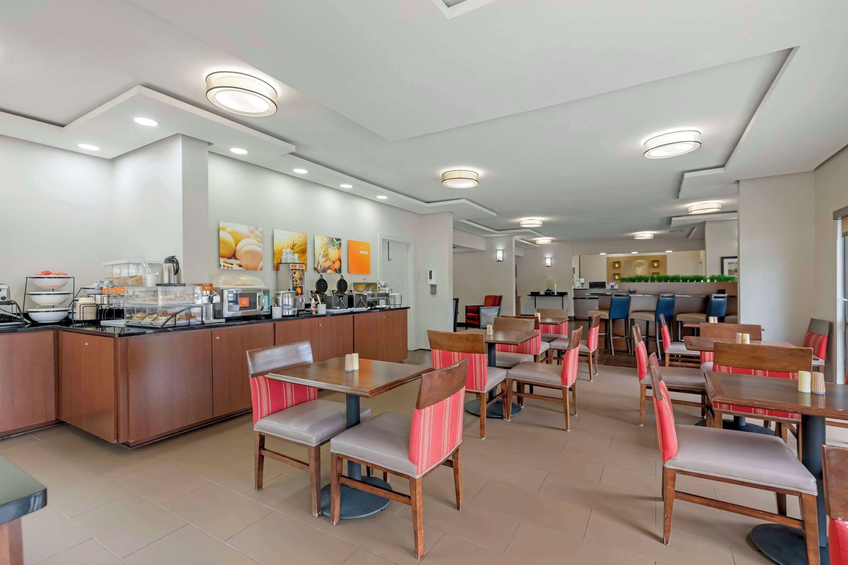 Comfort Inn & Suites Covington - Mandeville