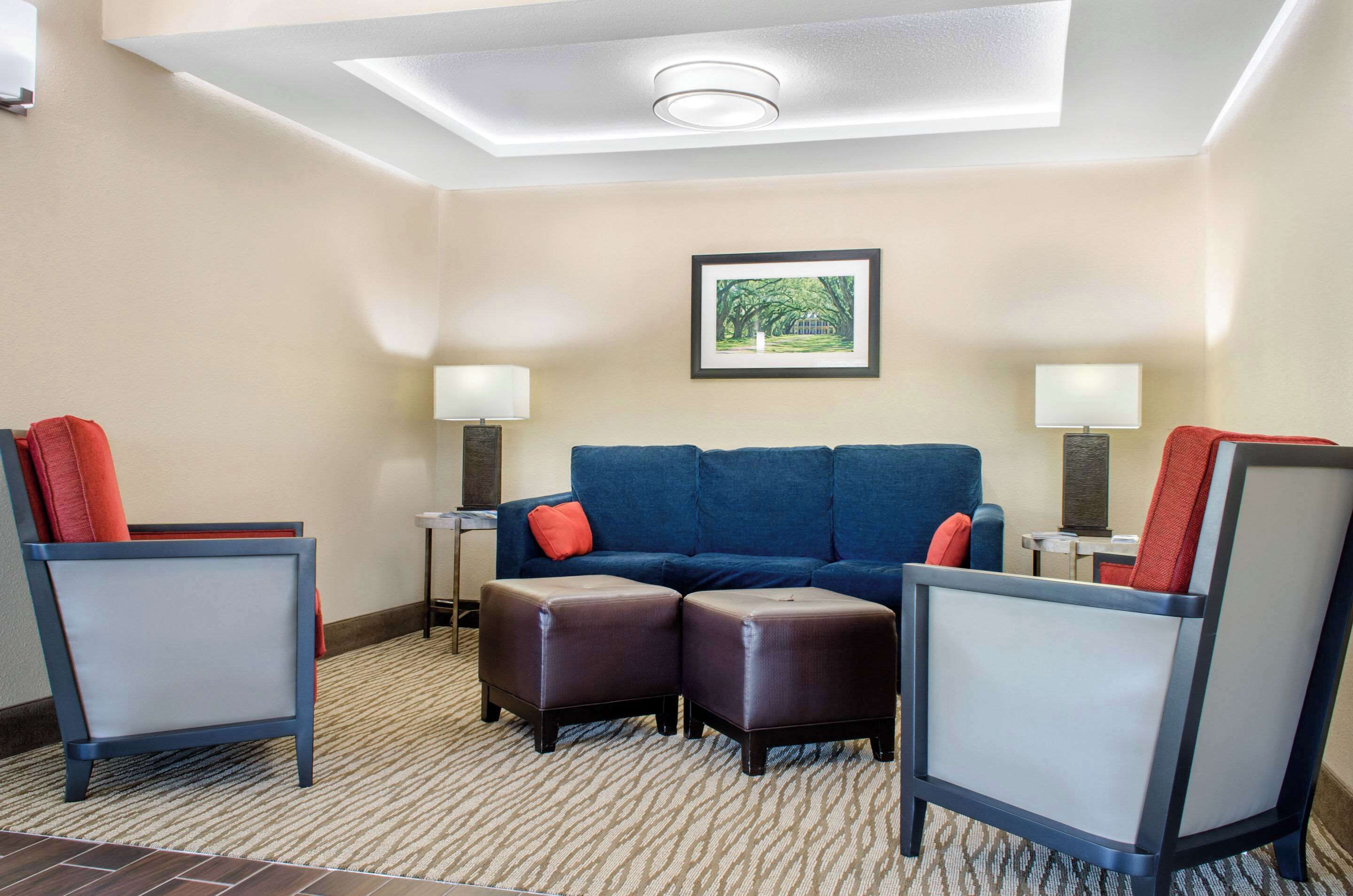 Comfort Inn & Suites Covington - Mandeville
