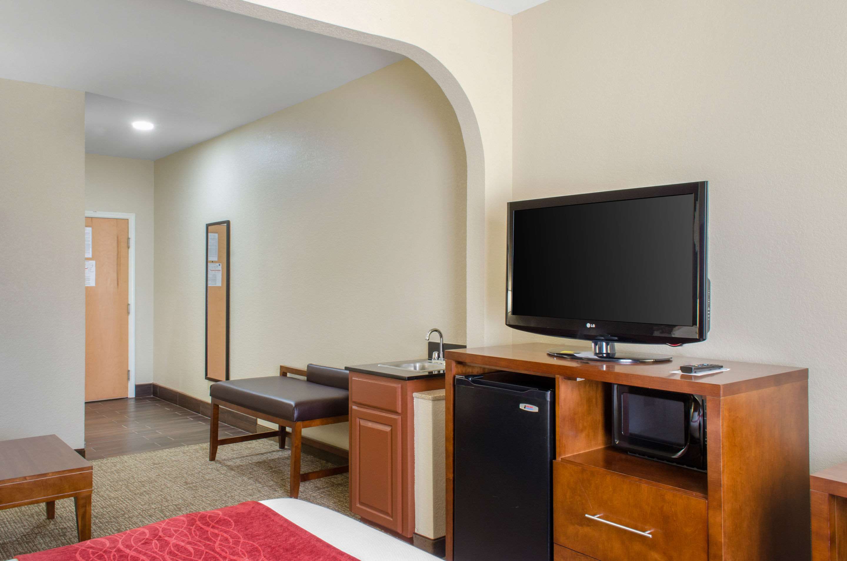 Comfort Inn & Suites Covington - Mandeville