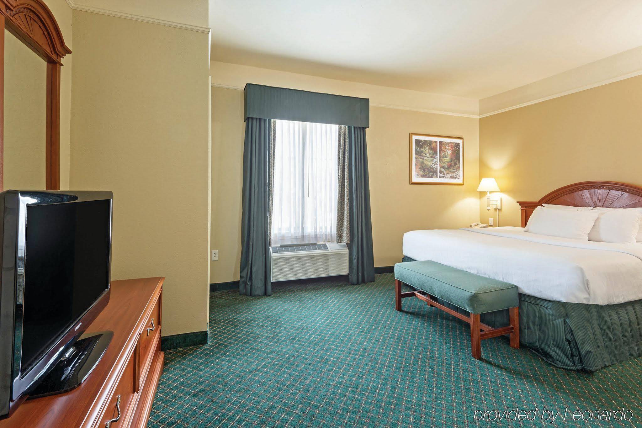The Chateau Hotel Covington