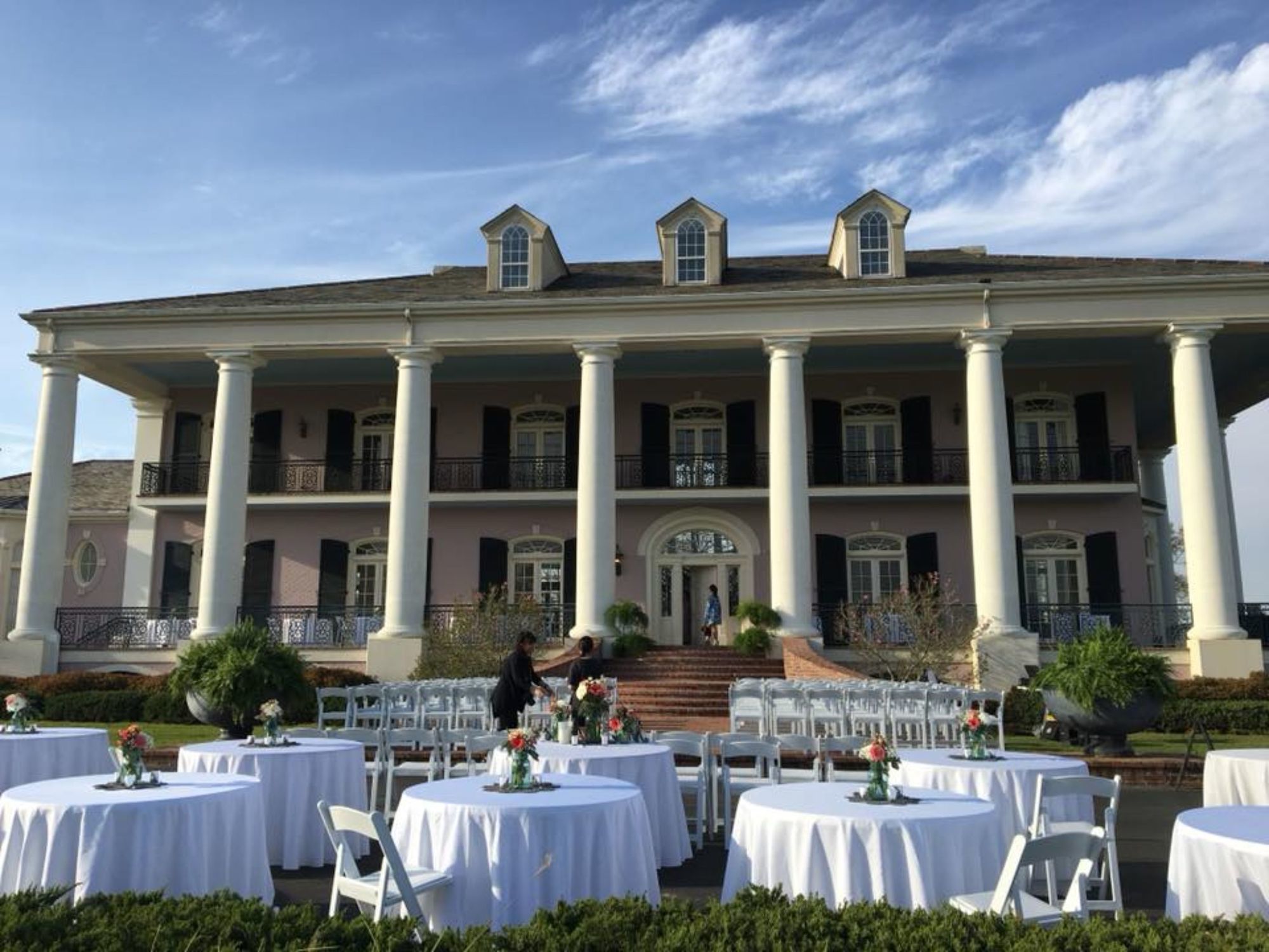 The Mansion At Red Hill