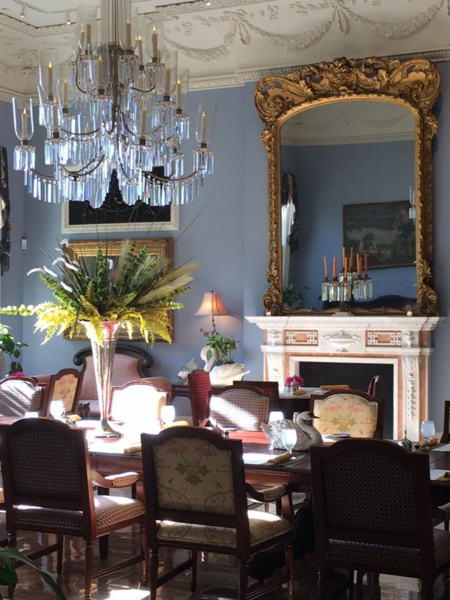 The Mansion At Red Hill