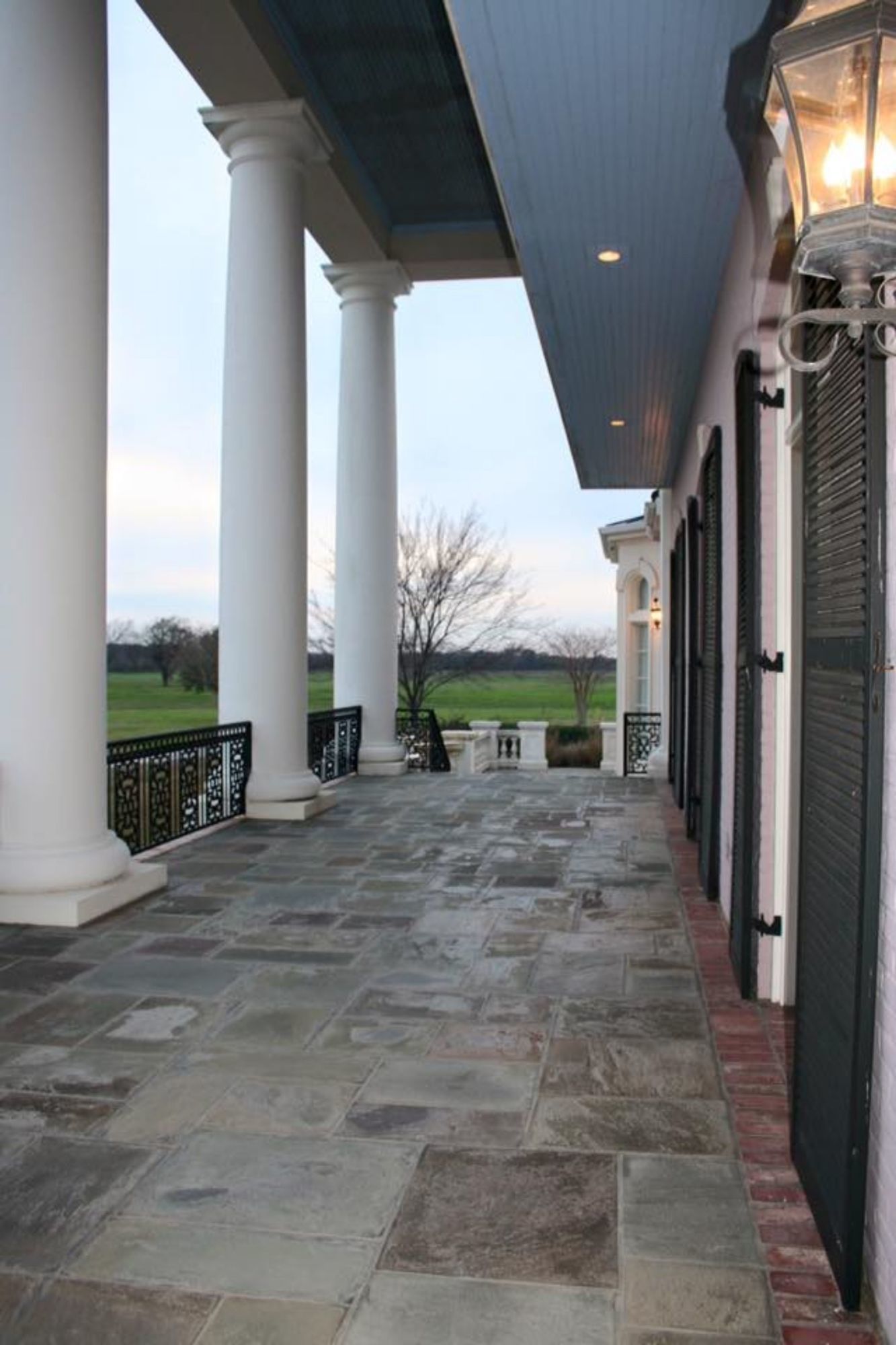 The Mansion At Red Hill