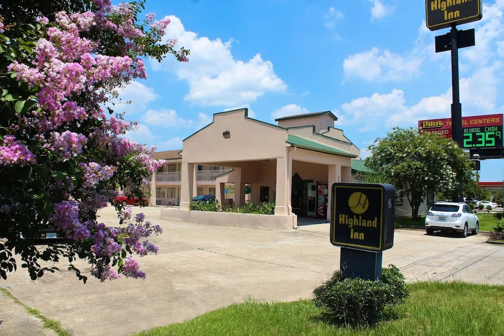 Highland Inn