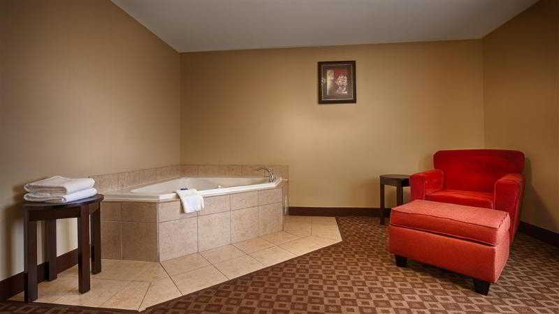 Best Western Plus DeRidder Inn & Suites