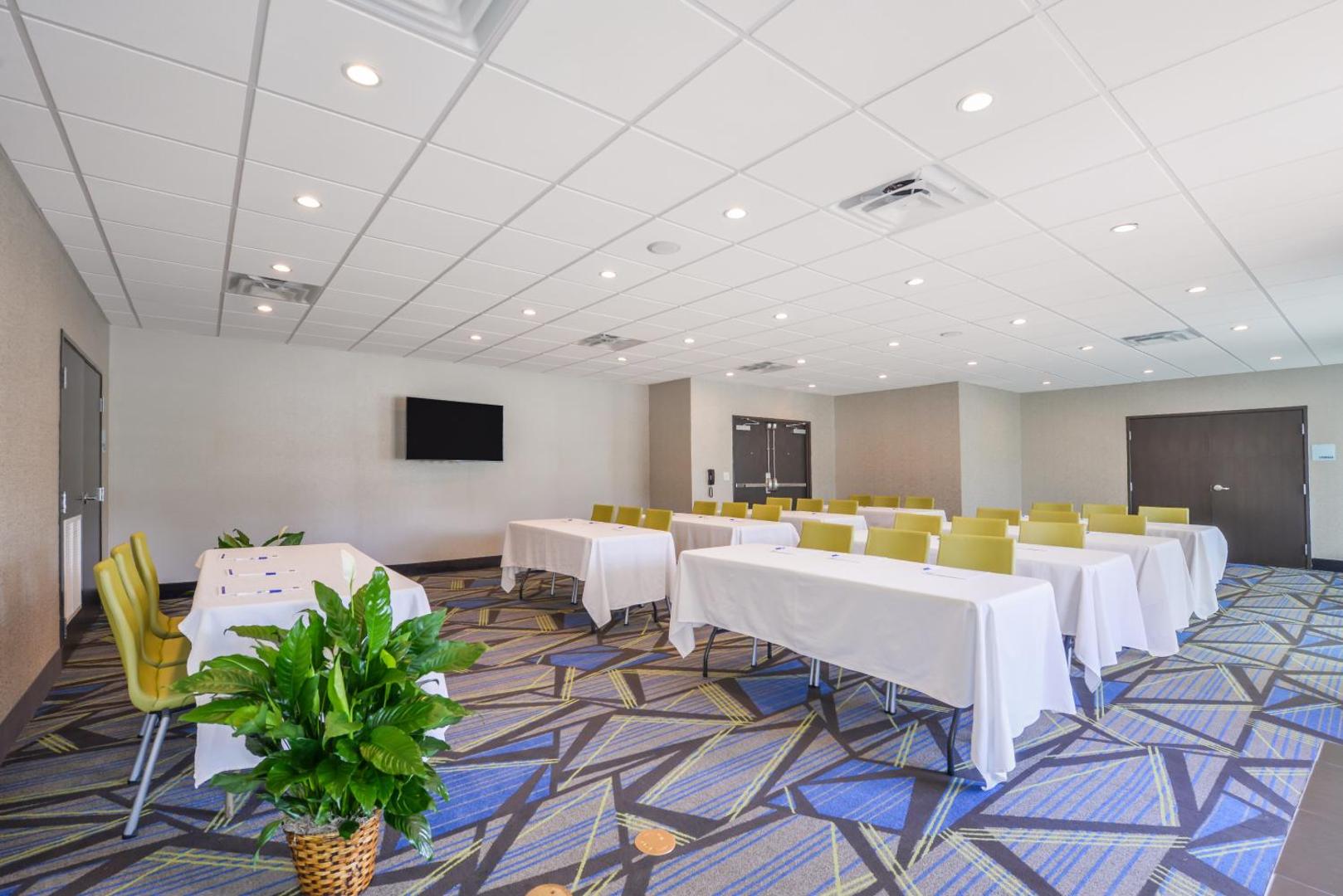 Holiday Inn Express Donaldsonville