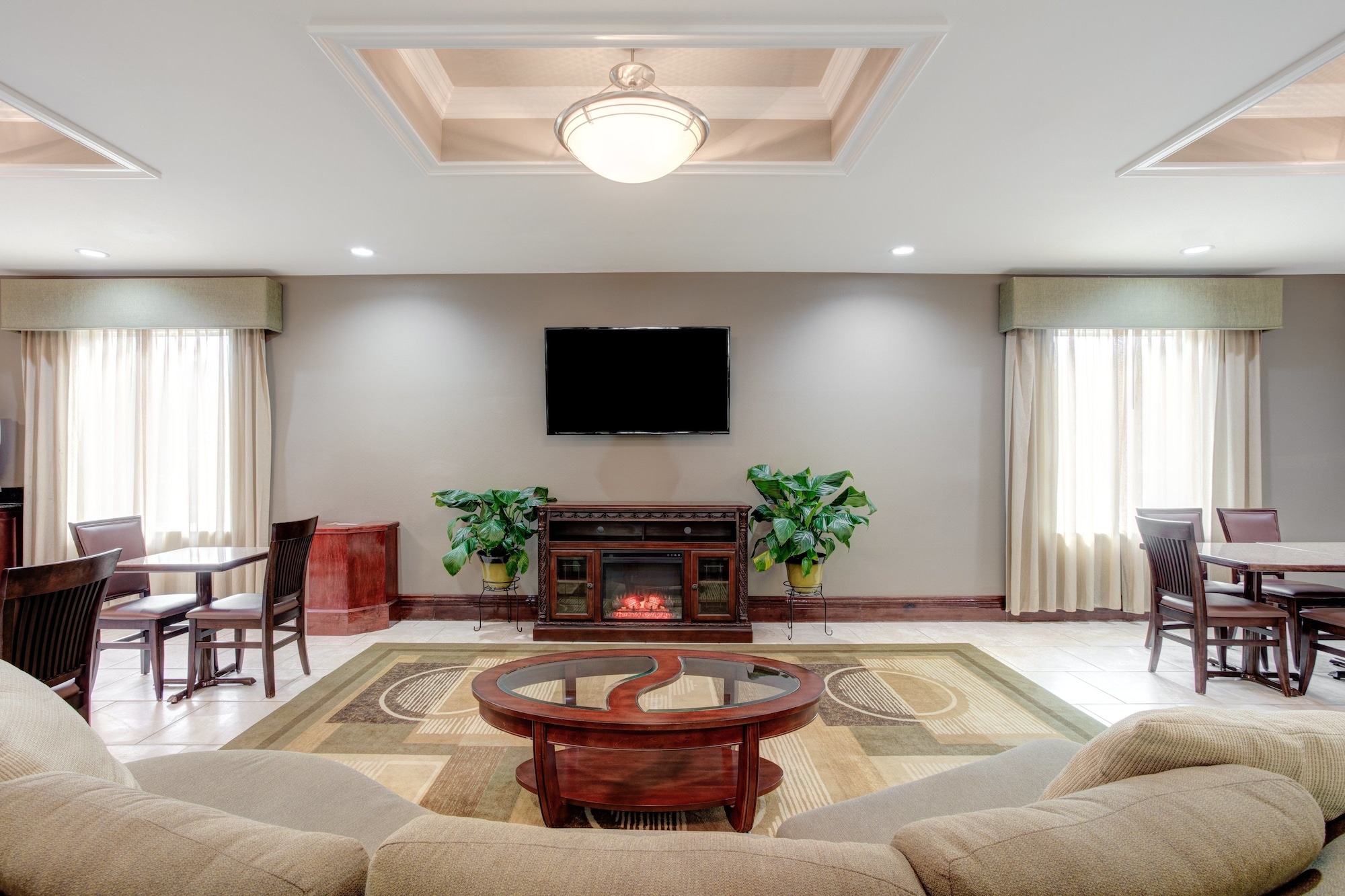 Holiday Inn Express Hotel & Suites Galliano