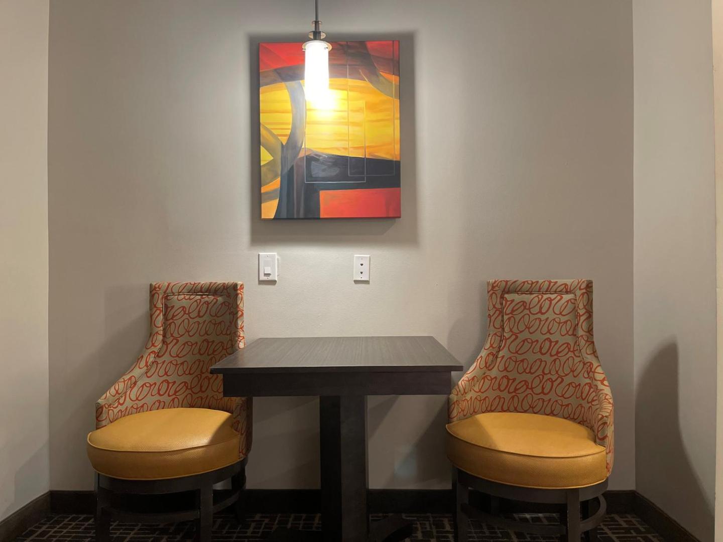 Holiday Inn Express & Suites Gonzales