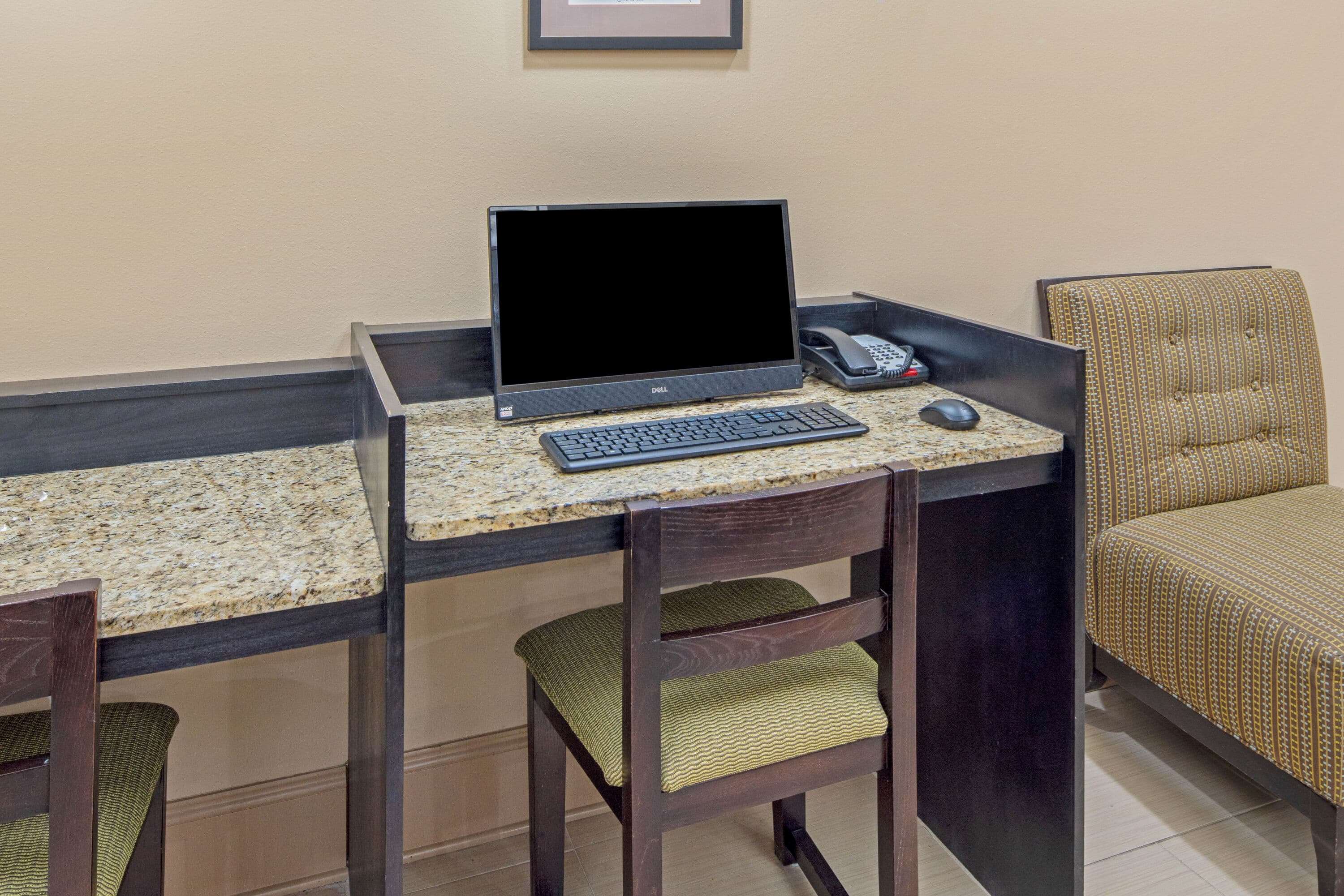 La Quinta Inn & Suites by Wyndham Gonzales LA