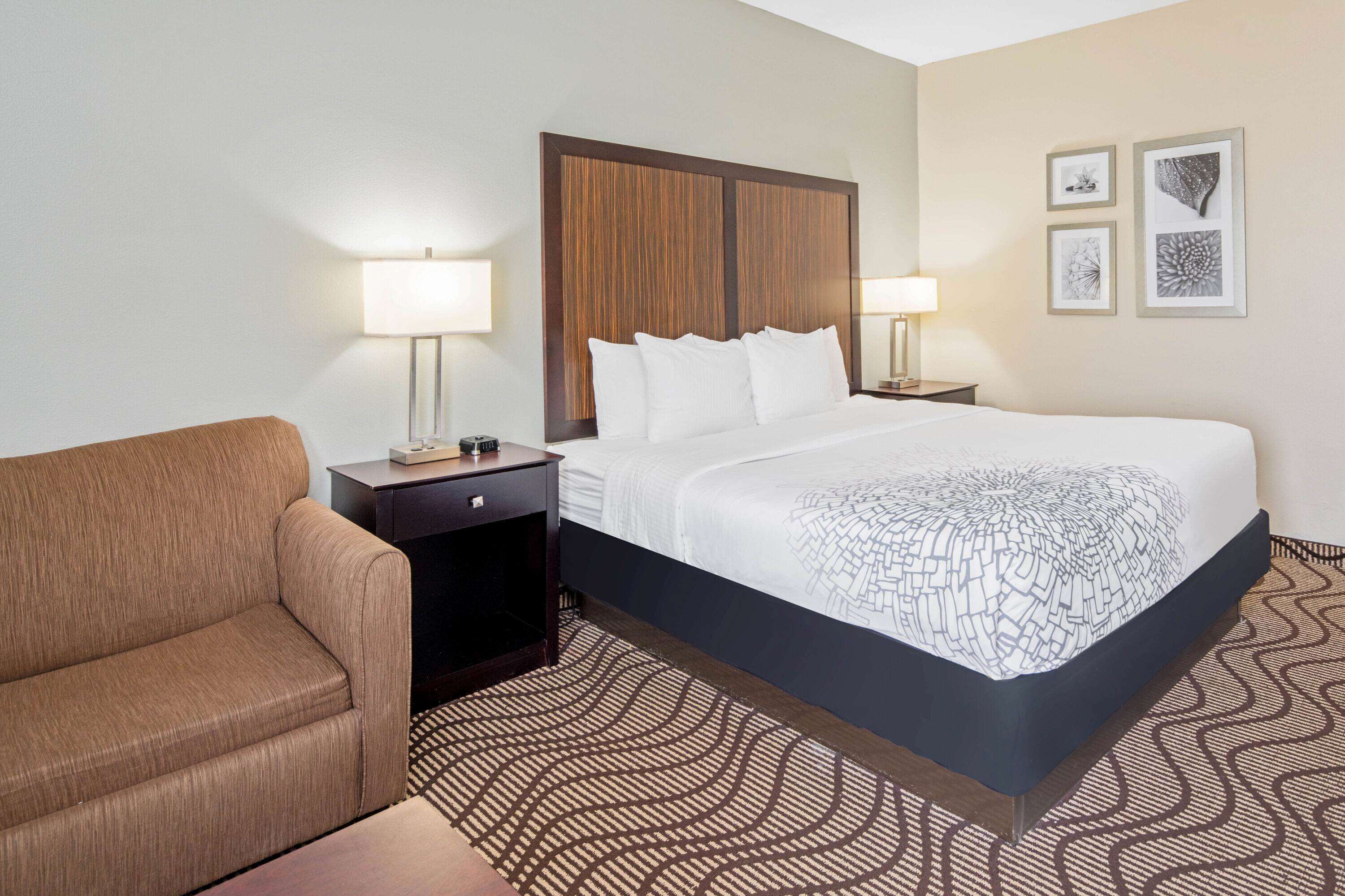La Quinta Inn & Suites by Wyndham Gonzales LA