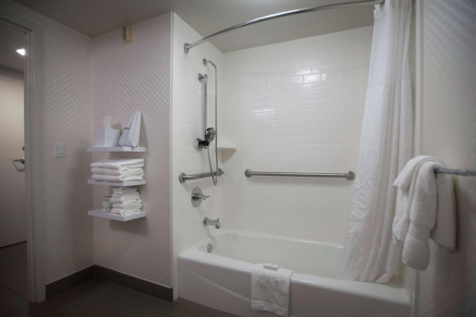 Hampton Inn & Suites New Orleans/Elmwood